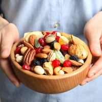 How To Combat Seasonal Infections? Try These Powerful Nuts To Trigger Immunity – Infographic