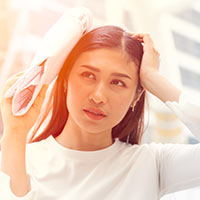 Sunburned Eyes: Causes, Symptoms And Treatment