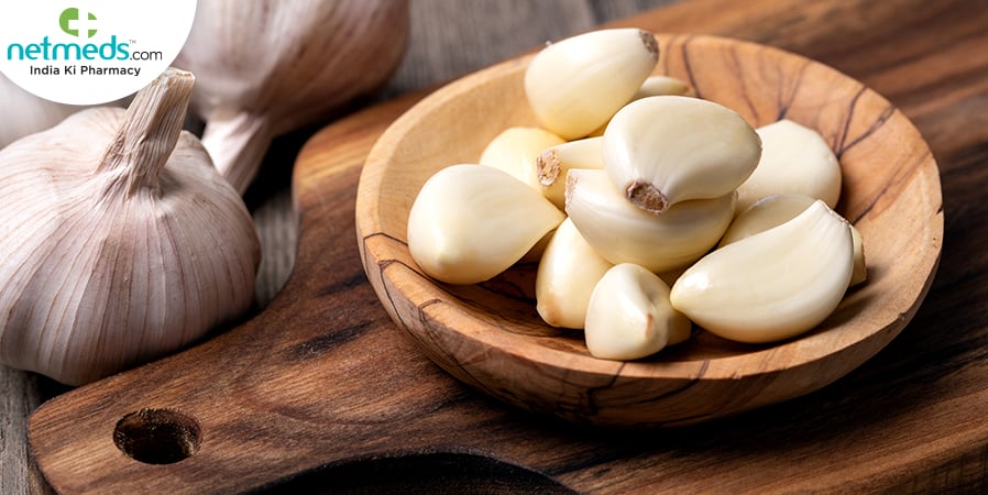 Peeled garlic