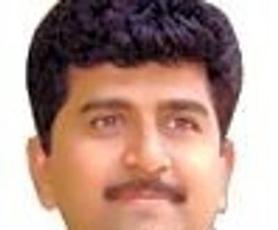 Dr. Manish Dhuri - Ayurveda