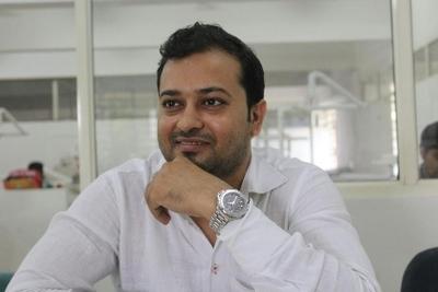 Dr. Keyur J Soni - Dentist