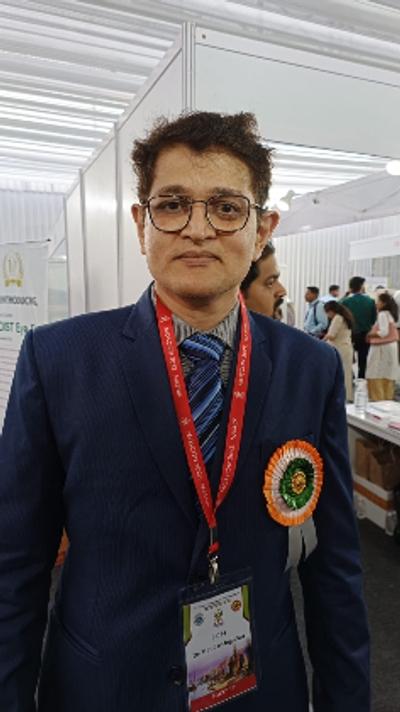 Dr. Mandar Joglekar - Ophthalmologist