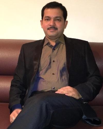 Dr. Praveen Dhanapal - Ophthalmologist