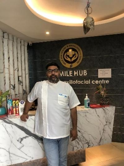 Dr. Pravesh Kumar Singh - Dentist