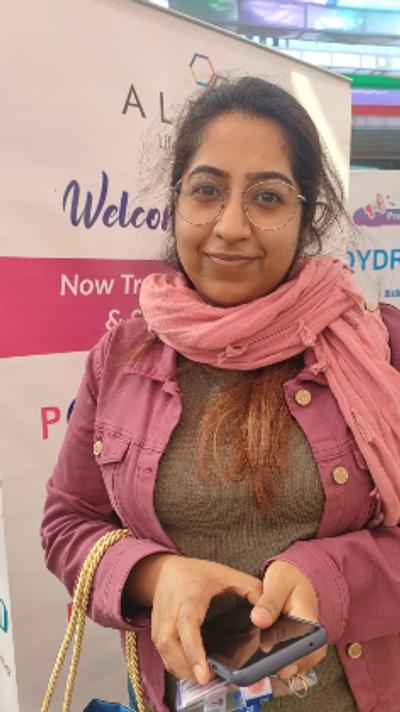 Dr. Anmol Dewan Dewan - Gynaecologist