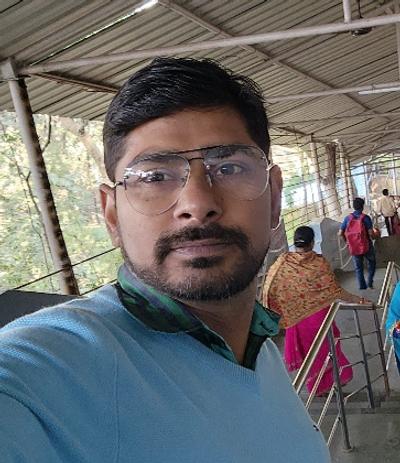 Dr. Saurabh Kr Singh - Dentist