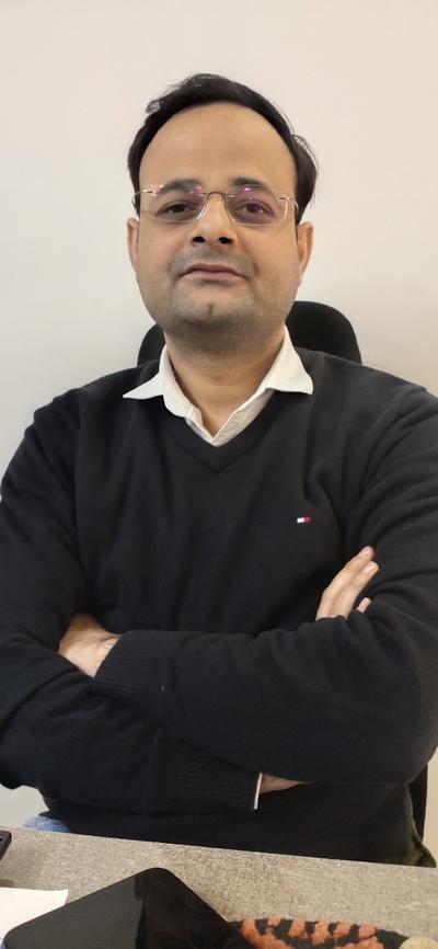 Dr. Abhieshek Singh - Dentist