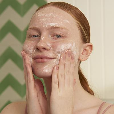 The Body Shop Tea Tree Skin Clearing Foaming Cleanser 150ml - Face Wash & Cleansers