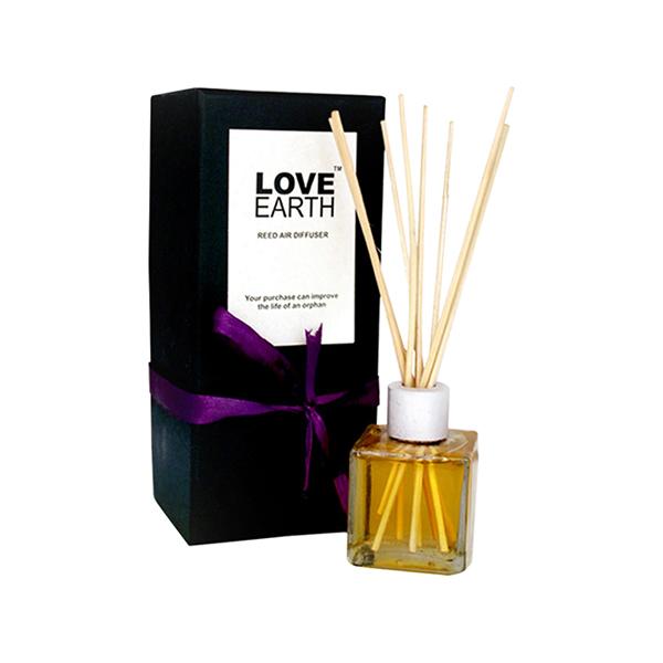 Netmeds | Love Earth Reed Diffuser Lavender Scent with Lavender Extracts 30 ml