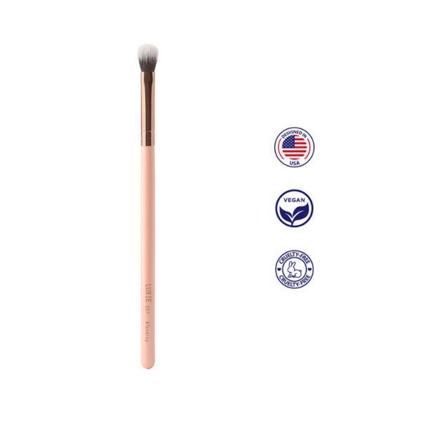 Luxie 227 Blending Brush - Rose Gold 1's - Eye Brush