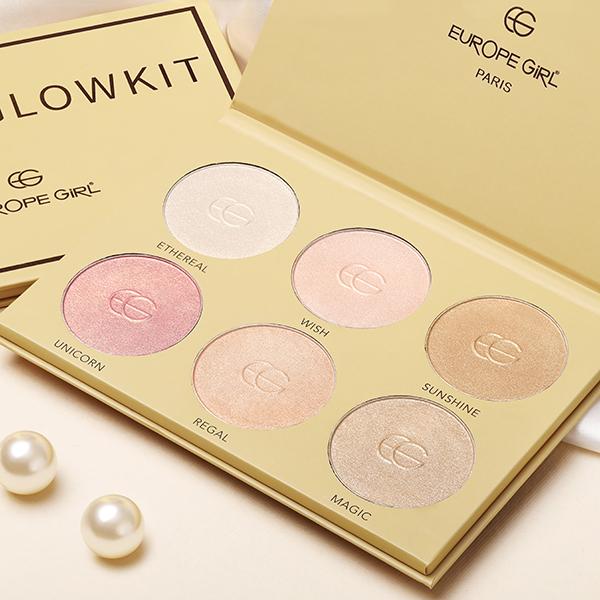 Europe Girl Glow Palette 50 gm - Face Palettes