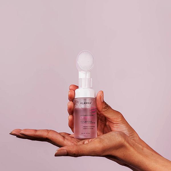 ALANNA Lightening and Hydrating Lip Wash and Lip Brush for Women 30 ml - Lip Scrubs