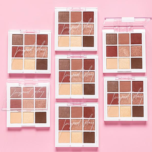 Netmeds | Playground Hero Shadow Palette - Bliushing Queen 9 gm