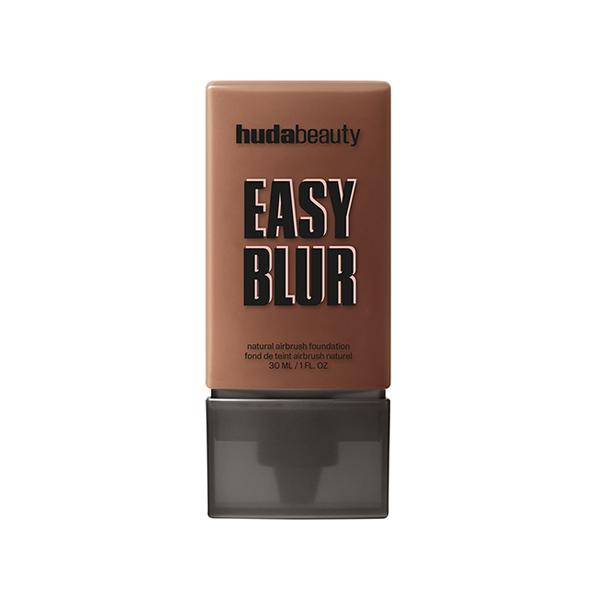 Netmeds | Huda Beauty Easy Blur Foundation Truffle Cake 580N 30 ml