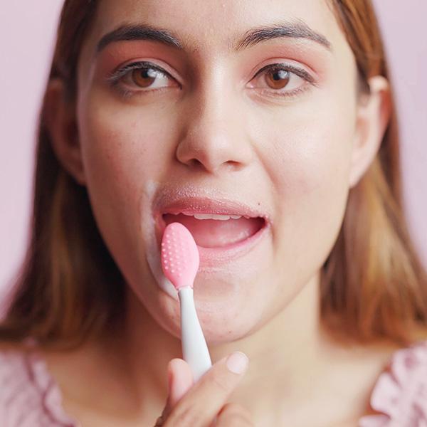 ALANNA Lightening and Hydrating Lip Wash and Lip Brush for Women 30 ml - Lip Scrubs