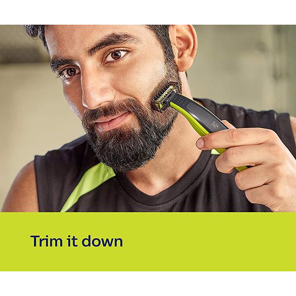 Philips Cordless OneBlade Hybrid Trimmer and Shaver with 3 Trimming Combs (QP2525/10) 1's - Trimmers