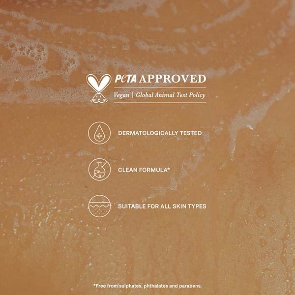 82E Gel Body Cleanser with Apple and Panthenol 240 ml - Shower Gels & Body Wash