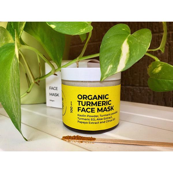 Bodycafe Golden Glow Face Mask 100 gm - Masks & Peels