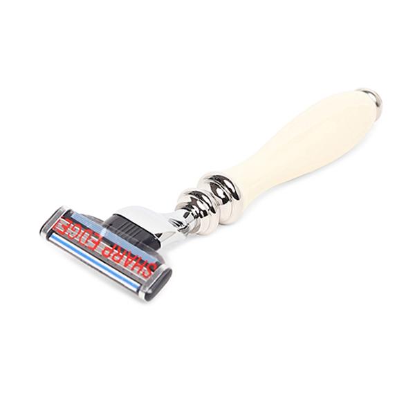 Truefitt and Hill Hand Crafted Faux Ivory Mach 3 Shaving Razor 1's - Razors & Cartridges