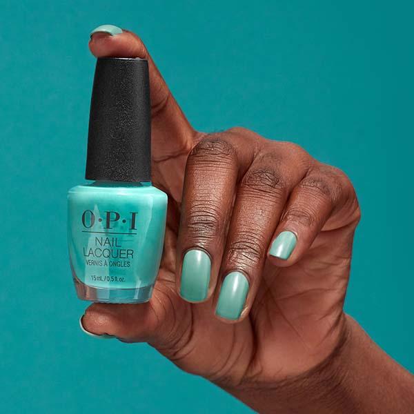 O.P.I Nail Lacquer Bold And Bright Collection Surf Naked I'm Yacht Leaving 15 ml - Nail Polish