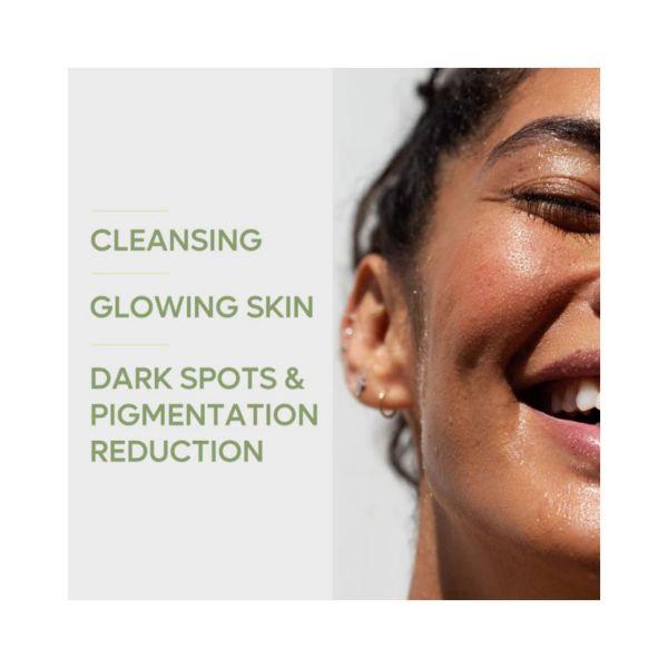 mCaffeine Quick Glow Green Tea Kit with Vitamin C for Glowing Skin Face Wash, Toner Serum Set of 2 250 ml - Face Gels