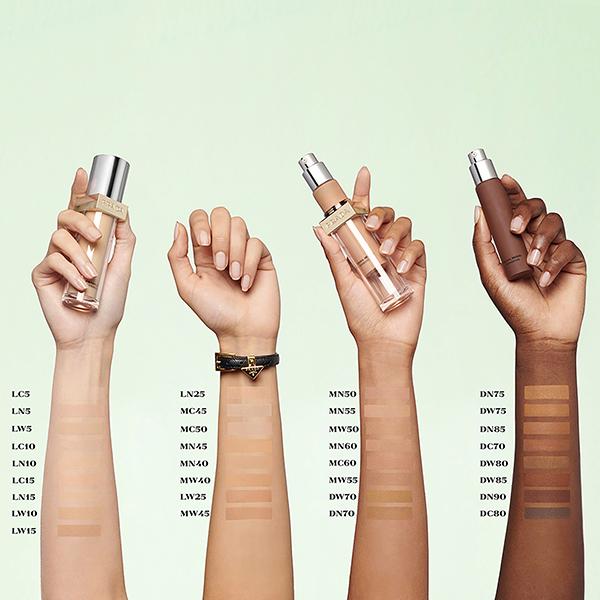 Prada Reveal Skin Optimizing Foundation DN70 30 ml - Foundation