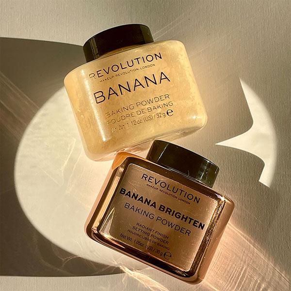 Makeup Revolution Loose Baking Powder Banana 32 gm - Loose Powder