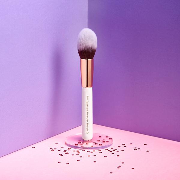 Pigment Play Tapered Powder Brush 1's - Face Brush