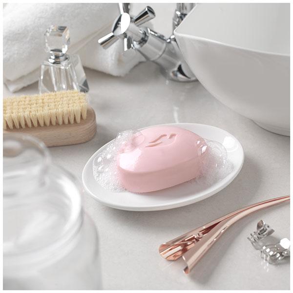 Dove Pink Beauty Bathing Bar - Soft, Smooth, glowing Skin Moisturised Cream 3's - Soaps