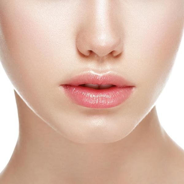 Colorbar Strawberry Lip Balm with SPF 15 4.5 gm - Lip Balms