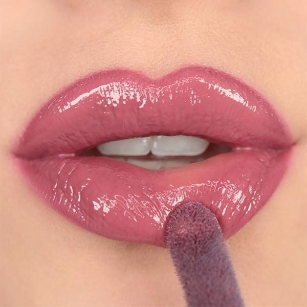 Makeup Revolution Pout Bomb Plumping Gloss Sauce 4.6 ml - Lip Glosses