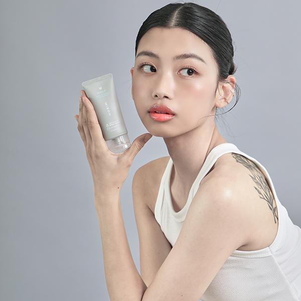 Mizon Inout Daily Soothing Sunscreen SPF 50+ PA++++ 50 ml - Face Sunscreen