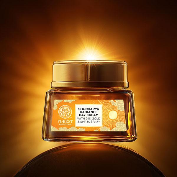 Forest Essentials Soundarya Radiance Cream With 24K Gold SPF 30 PA ++ Moisturizer 50g - Face Moisturizers