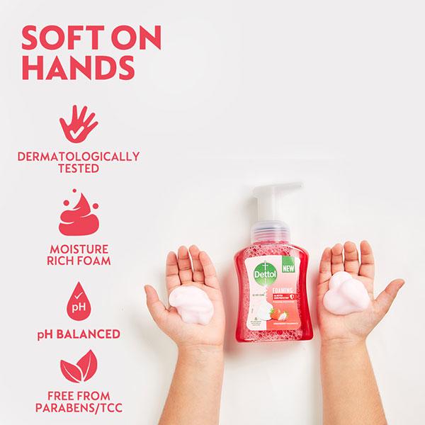 Dettol Foaming Handwash Combo - Strawberry (Pump 250 ml + Refill 200 ml) - Hand Wash & Soaps