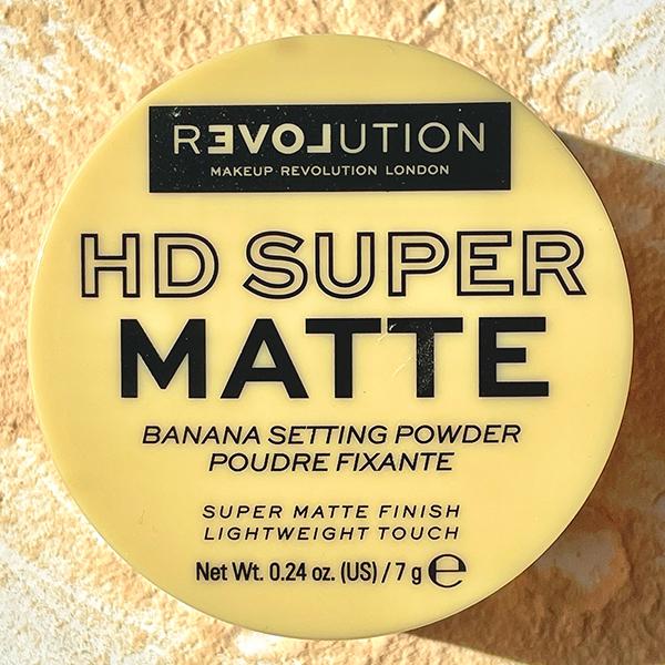 Makeup Revolution Relove HD Super Matte Banana Powder 7 gm - Loose Powder