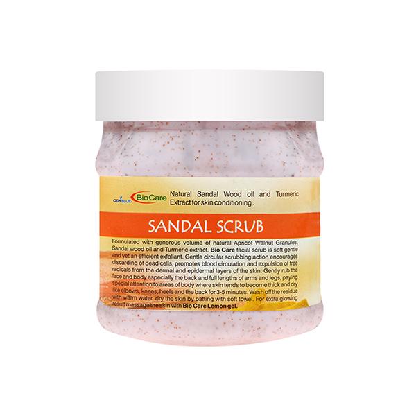 Gemblue Biocare Sandal Face and Body Scrub 500 ml - Scrubs & Exfoliants