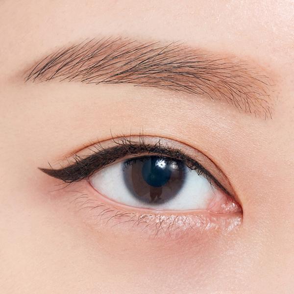 Clio Sharp So Simple Waterproof Pencil Liner 001 Black 0.14 gm - Eyeliners