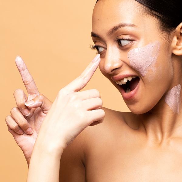 Indulgeo Essentials Ouch Exfoliating Dry Facial Cleanser 15's - Face Wash & Cleansers