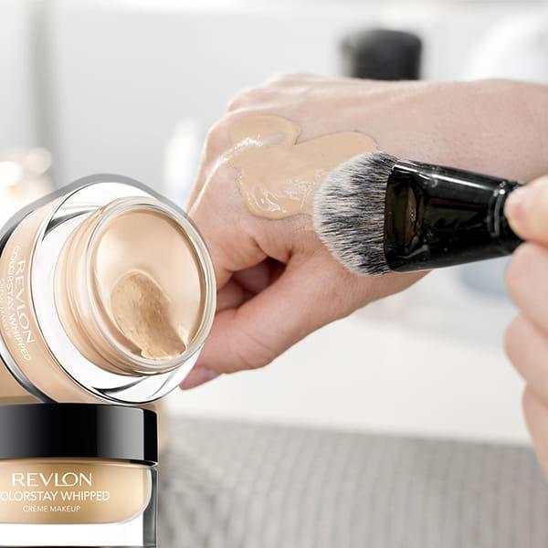 Revlon Colorstay Whipped Creme Makeup - Warm Golden 23.7 Ml - Foundation