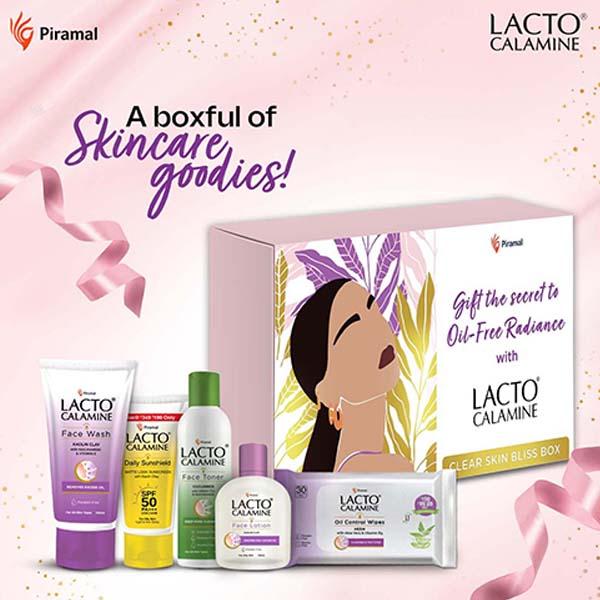Lacto Calamine Gift Box, Face Wash, Face Lotion, Sunscreen, Facial Wipes, Toner, Oil Free Radiance 850 gm - Makeup Kits & Sets