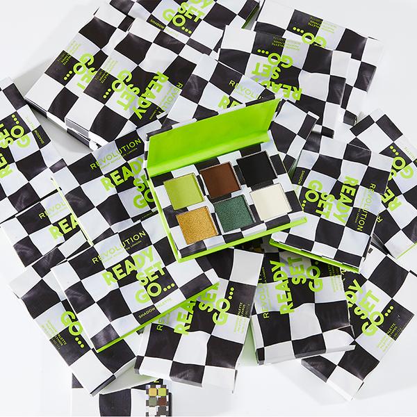 Makeup Revolution Power Eyeshadow Palette Ready Set Go 6.6 gm - Eye Shadow Palettes