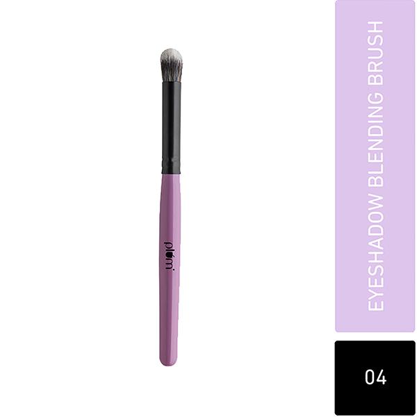 Netmeds | Plum Soft Blend Eyeshadow Blending Brush 04 1 Nos