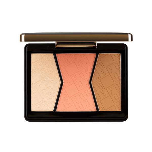 Pac Focus On Me (Light) 14.5 gm - Face Palettes