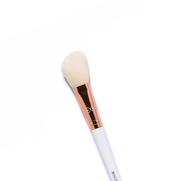 Boujee Beauty Bronzer Brush B103 135 gm - Face Brush