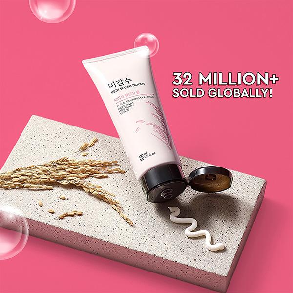 The Face Shop Rice Water Bright Foaming Cleanser - Best Korean Face Wash for Even Tone Skin 100 ml - Face Wash & Cleansers