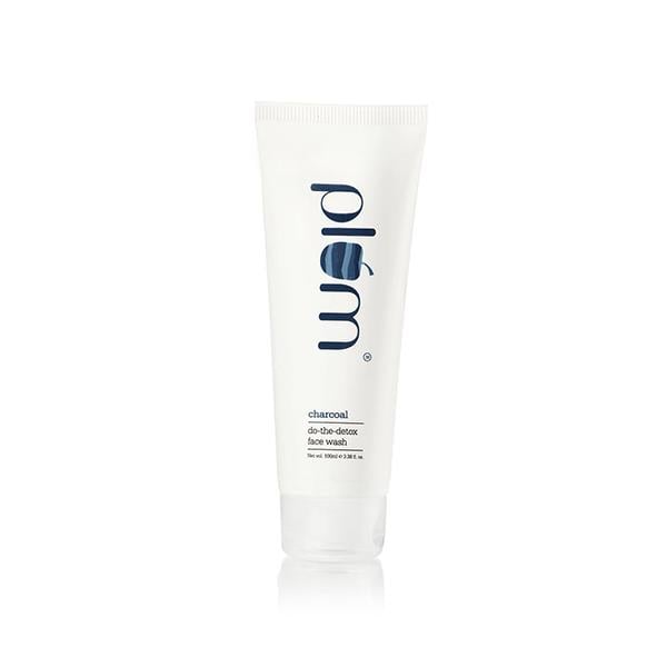 Plum Charcoal Do-the-Detox Face Wash 100 ml - Face Washes