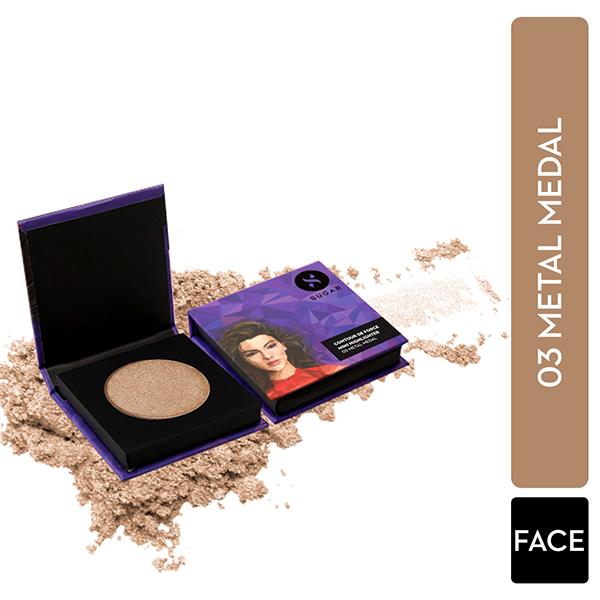 Netmeds | SUGAR Cosmetics Contour De Force Mini Highlighter - 03 Metal Medal (Soft Gold) 4 gm