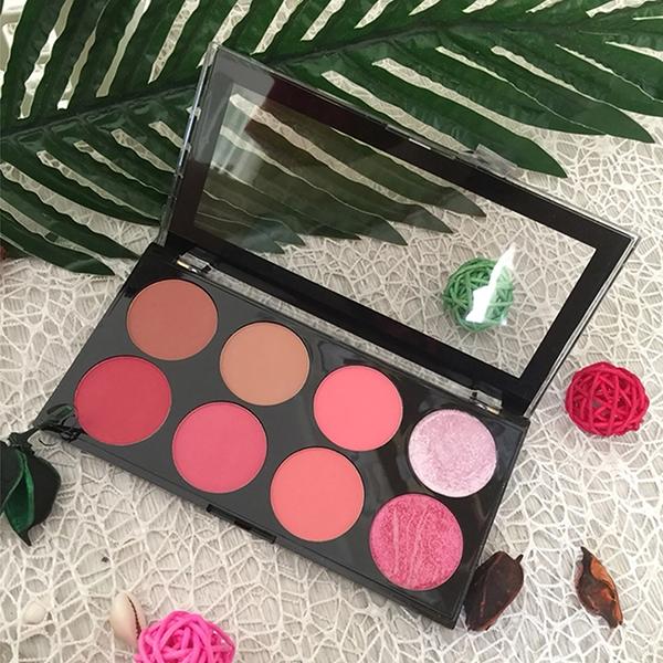 Makup Revolution Ultra Blush Palette Sugar and Spice 12.8 gm - Blushes