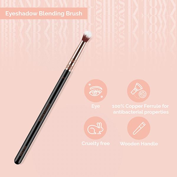 Miss Claire M19 - Eyeshadow Blending Brush (Rose Gold) 1's - Eye Brush