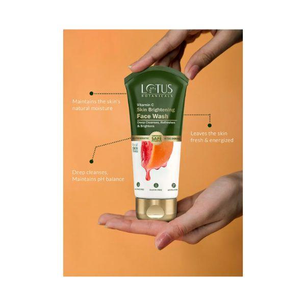 Lotus Botanicals Vitamin C Skin Brightening Face Wash 100ml - Face Wash & Cleansers